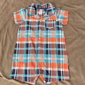 Carter’s bodysuit button down